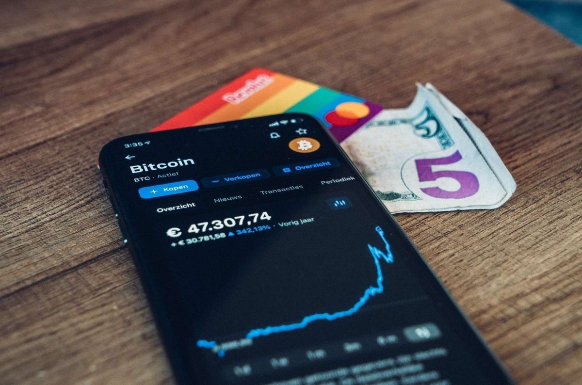 Psychológia peňazí: Ako naše emócie ovplyvňujú naše finančné rozhodnutia?