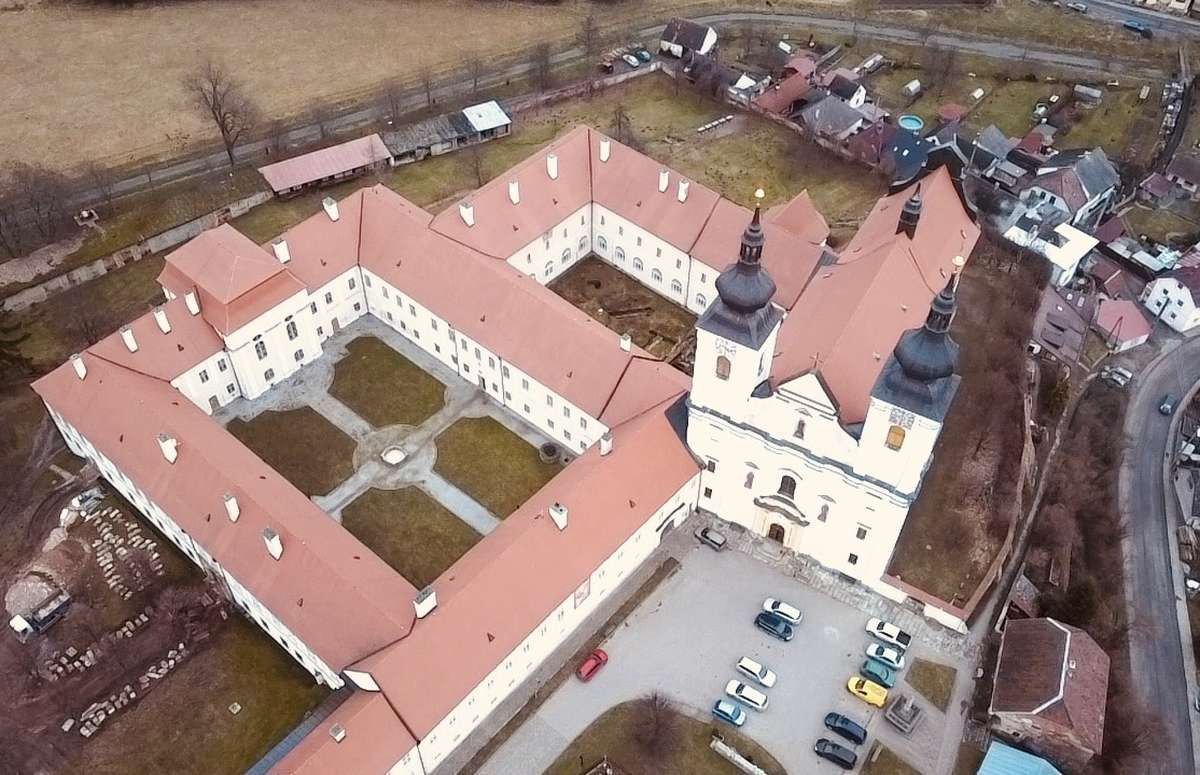 Obchodovanie s ľuďmi